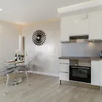 Sundream Escape - Penthouse With Ocean View, Airco, Heated Pool Appartement