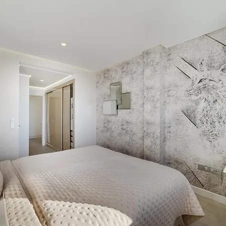公寓 Sundream Escape - Penthouse With Ocean View, Airco, Heated Pool
