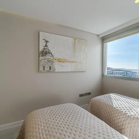 Sundream Escape - Penthouse With Ocean View, Airco, Heated Pool 公寓 阿德耶
