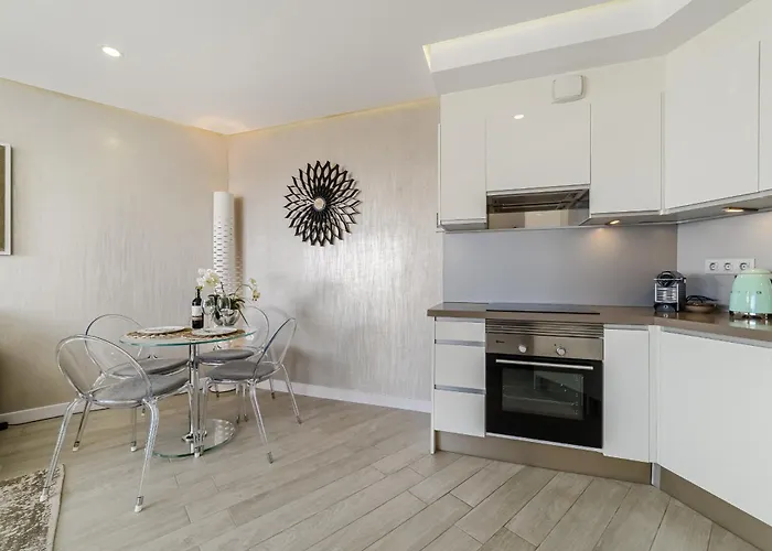 Sundream Escape - Penthouse With Ocean View, Airco, Heated Pool Appartamento